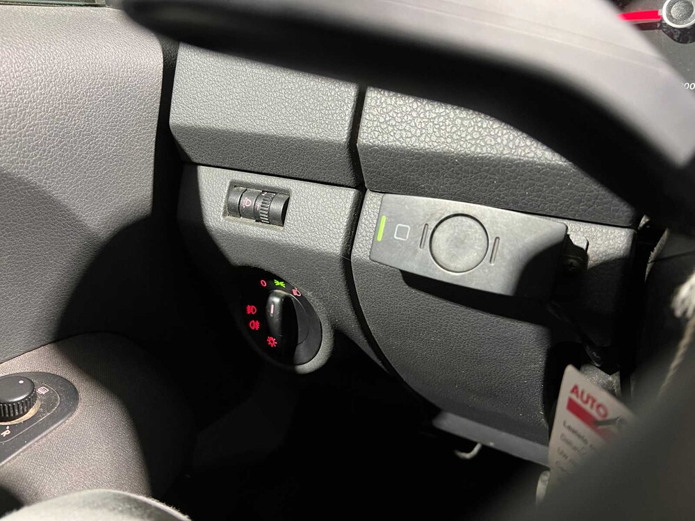 Volkswagen Amarok 2.0 TDI 4Motion DC Trendline 140pk 2016, VZ-648-J Bedrijfswagen