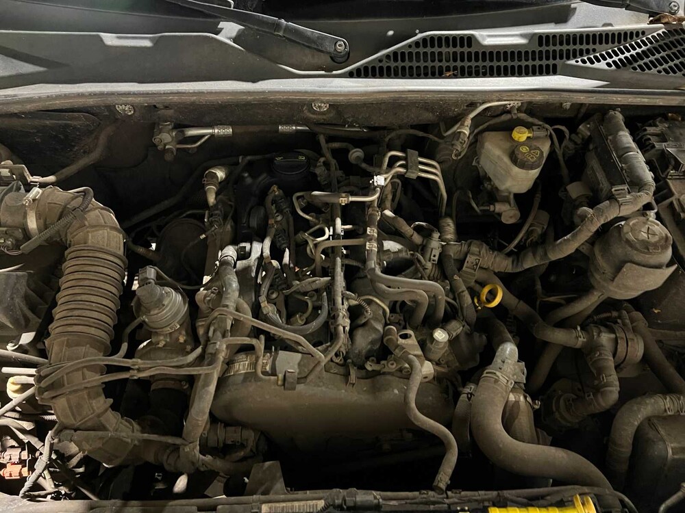 Volkswagen Amarok 2.0 TDI 4Motion DC Trendline 140pk 2016, VZ-648-J Bedrijfswagen