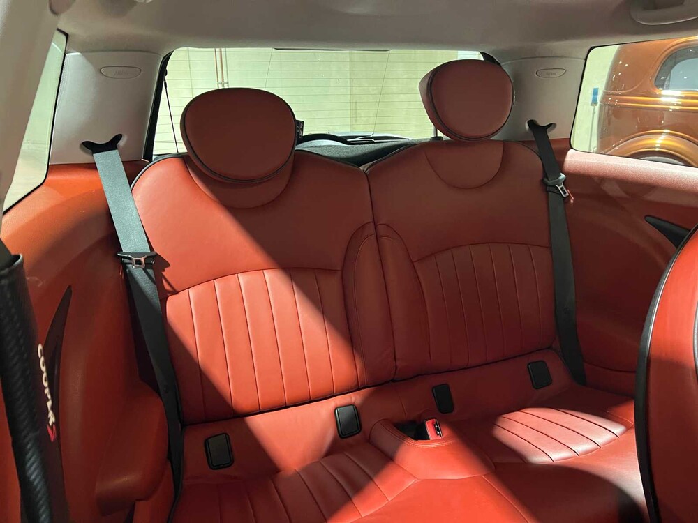 Mini Cooper S 1.6 174pk 2006, GV-048-L Youngtimer