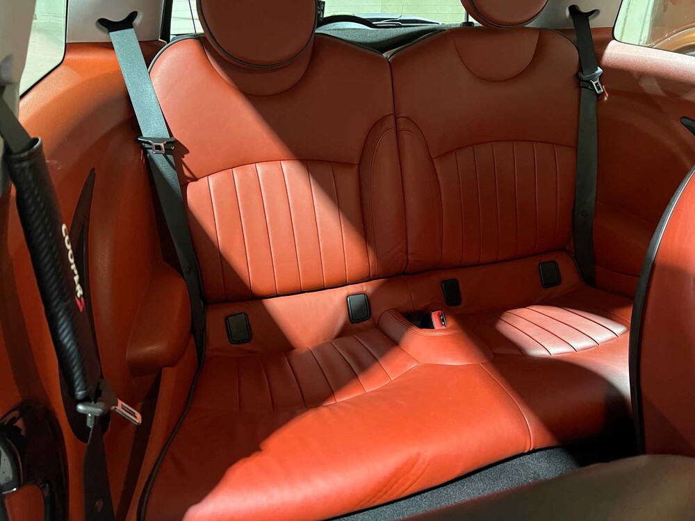 Mini Cooper S 1.6 174pk 2006, GV-048-L Youngtimer