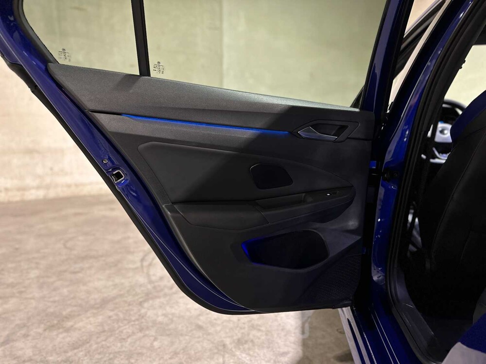 Volkswagen Golf VIII R 4Motion 20th Annniversary -AKRAPOVIC- 2.0 TSI 333hp 2023 LIMITED (Golf 8), NL REGISTRIERUNG