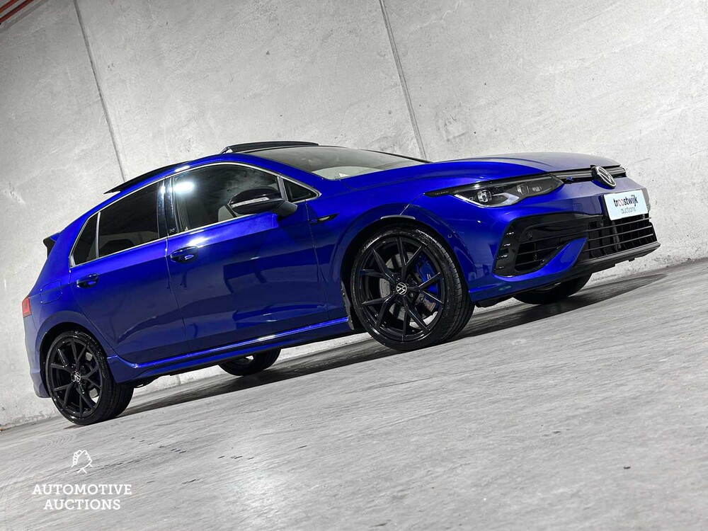Volkswagen Golf VIII R 4Motion 20th Annniversary -AKRAPOVIC- 2.0 TSI 333hp 2023 LIMITED (Golf 8), NL REGISTRIERUNG