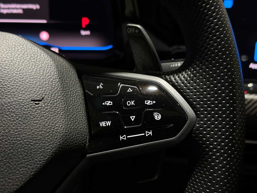 Volkswagen Golf VIII R 4Motion 20th Annniversary -AKRAPOVIC- 2.0 TSI 333hp 2023 LIMITED (Golf 8), NL REGISTRIERUNG