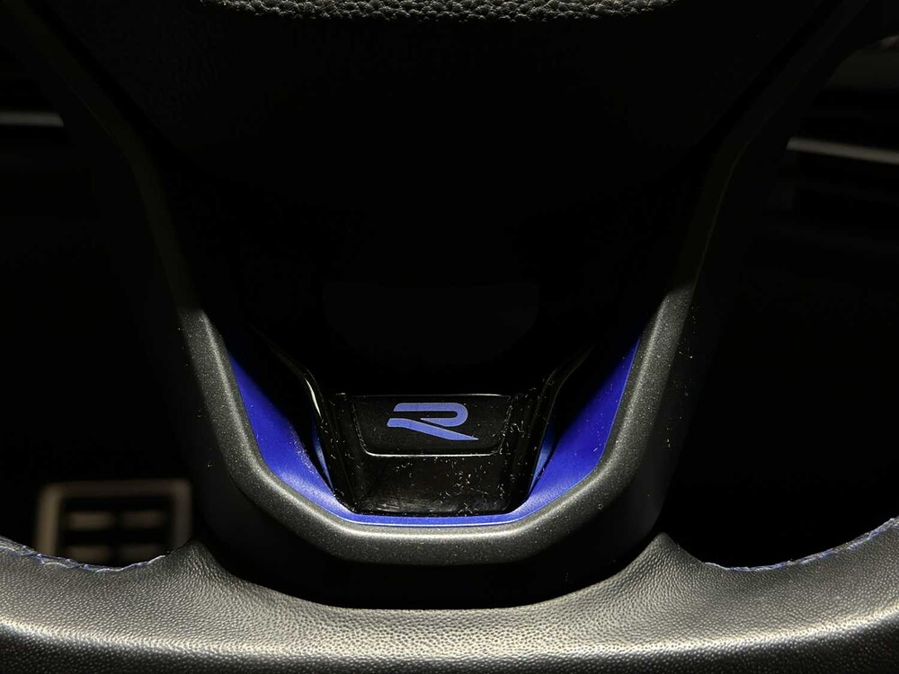 Volkswagen Golf VIII R 4Motion 20th Annniversary -AKRAPOVIC- 2.0 TSI 333hp 2023 LIMITED (Golf 8), NL REGISTRIERUNG