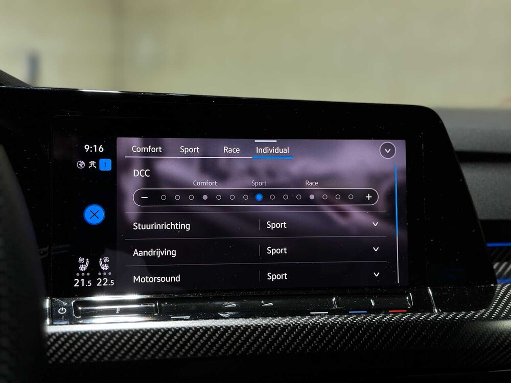 Volkswagen Golf VIII R 4Motion 20th Annniversary -AKRAPOVIC- 2.0 TSI 333hp 2023 LIMITED (Golf 8), NL REGISTRIERUNG