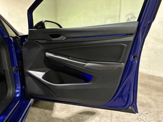 Volkswagen Golf VIII R 4Motion 20th Annniversary -AKRAPOVIC- 2.0 TSI 333pk 2023 LIMITED (Golf 8), NL-KENTEKEN