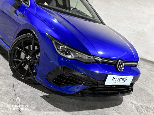 Volkswagen Golf VIII R 4Motion 20th Annniversary -AKRAPOVIC- 2.0 TSI 333hp 2023 LIMITED (Golf 8), NL REGISTRIERUNG