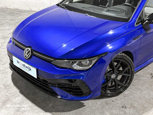 Volkswagen Golf VIII R 4Motion 20th Annniversary -AKRAPOVIC- 2.0 TSI 333hp 2023 LIMITED (Golf 8), NL REGISTRIERUNG