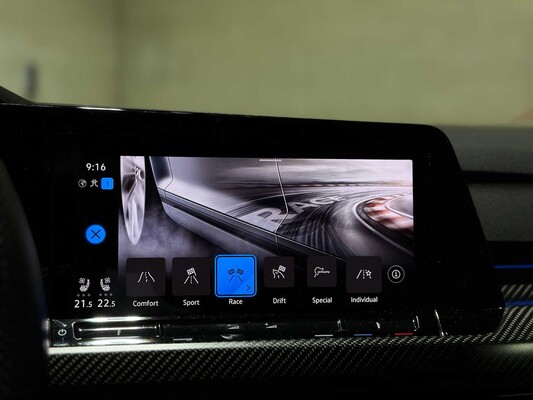 Volkswagen Golf VIII R 4Motion 20th Annniversary -AKRAPOVIC- 2.0 TSI 333hp 2023 LIMITED (Golf 8), NL REGISTRIERUNG