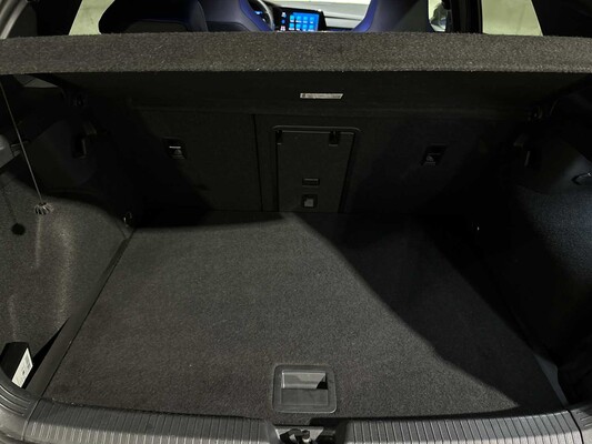 Volkswagen Golf VIII R 4Motion 20th Annniversary -AKRAPOVIC- 2.0 TSI 333hp 2023 LIMITED (Golf 8), NL REGISTRIERUNG