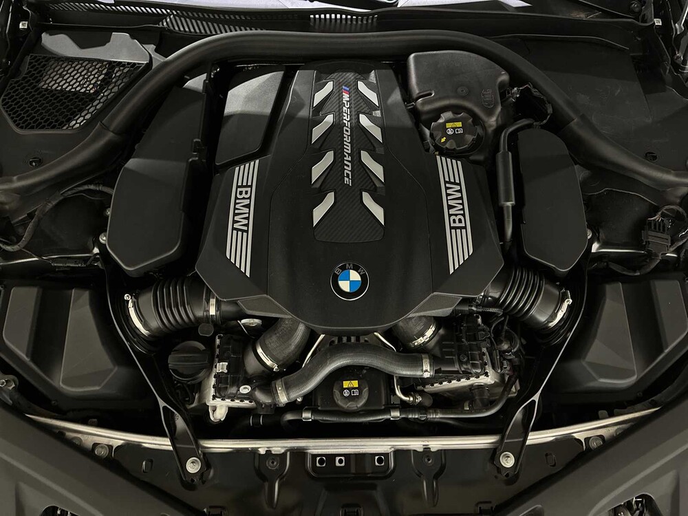 BMW M850i xDrive 4.4 V8 High Executive 530pk 2022 G16 8-serie Gran Coupé, GHF-05-B