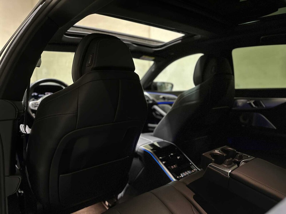 BMW M850i xDrive 4.4 V8 High Executive 530pk 2022 G16 8-serie Gran Coupé, GHF-05-B