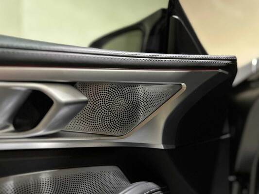 BMW M850i xDrive 4.4 V8 High Executive 530pk 2022 G16 8-serie Gran Coupé, GHF-05-B