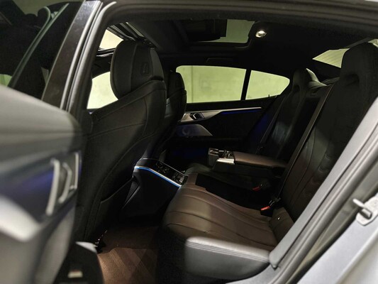 BMW M850i xDrive 4.4 V8 High Executive 530pk 2022 G16 8-serie Gran Coupé, GHF-05-B