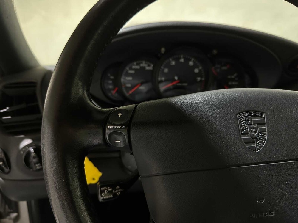 Porsche 911 3.4 Coupé Carrera 996 300pk 1998, 73-XV-XL