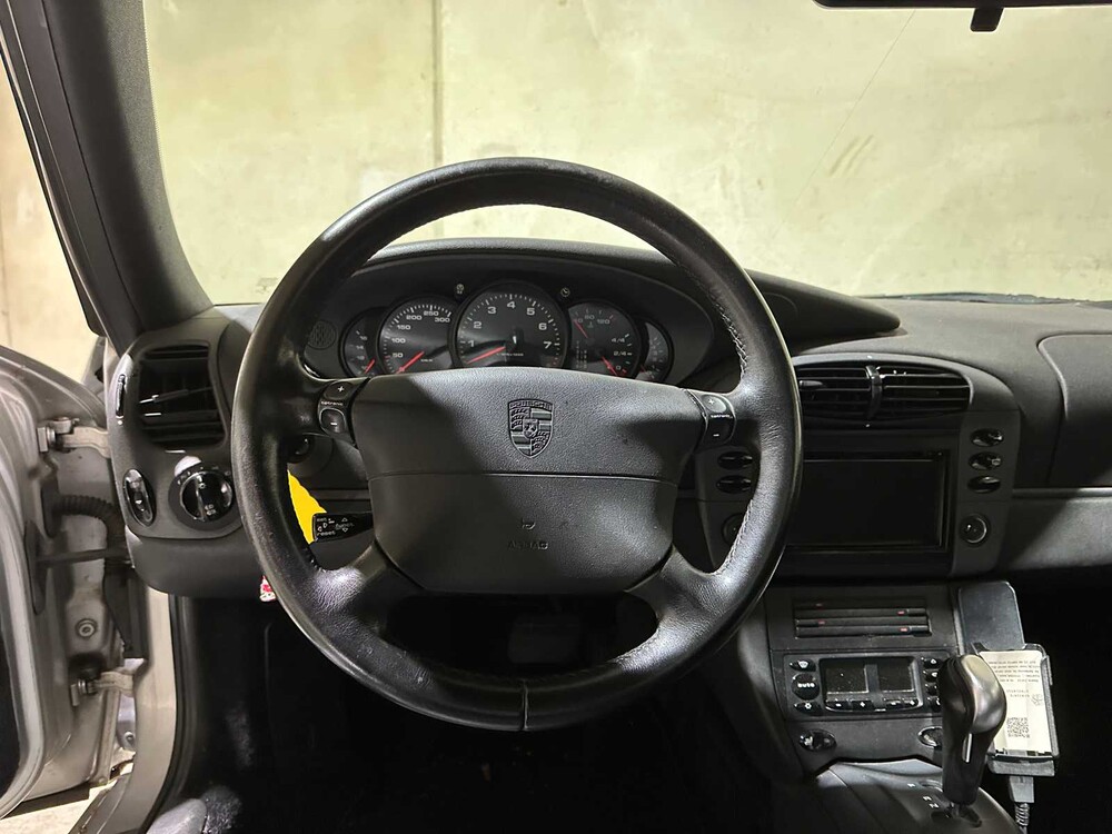 Porsche 911 3.4 Coupé Carrera 996 300pk 1998, 73-XV-XL