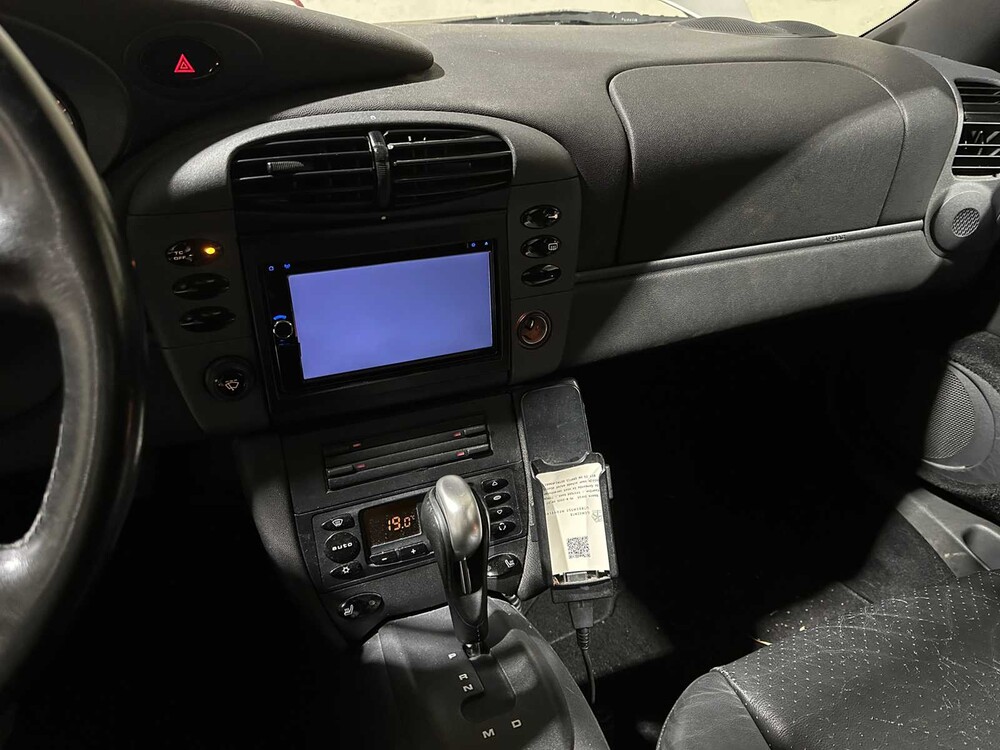 Porsche 911 3.4 Coupé Carrera 996 300pk 1998, 73-XV-XL