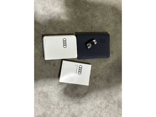 Audi A5 Cabriolet 40 TFSI Launch edition Business 190pk 2020, H-028-SN