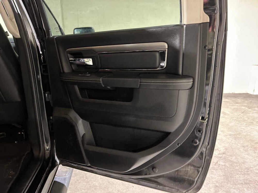 Dodge Ram 1500 5.7 V8 Quad Cab 6'4 401pk 2018, V-442-LL Bedrijfswagen