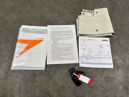 Nissan 936 Figaro Turbo -AUTOMAAT- 1991, P-340-LG