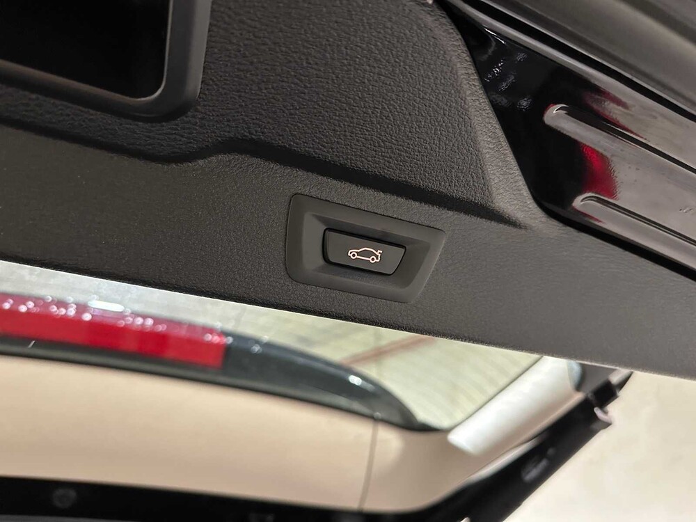 BMW X5 sDrive25d High Executive F15 231pk 2016, K-933-PP