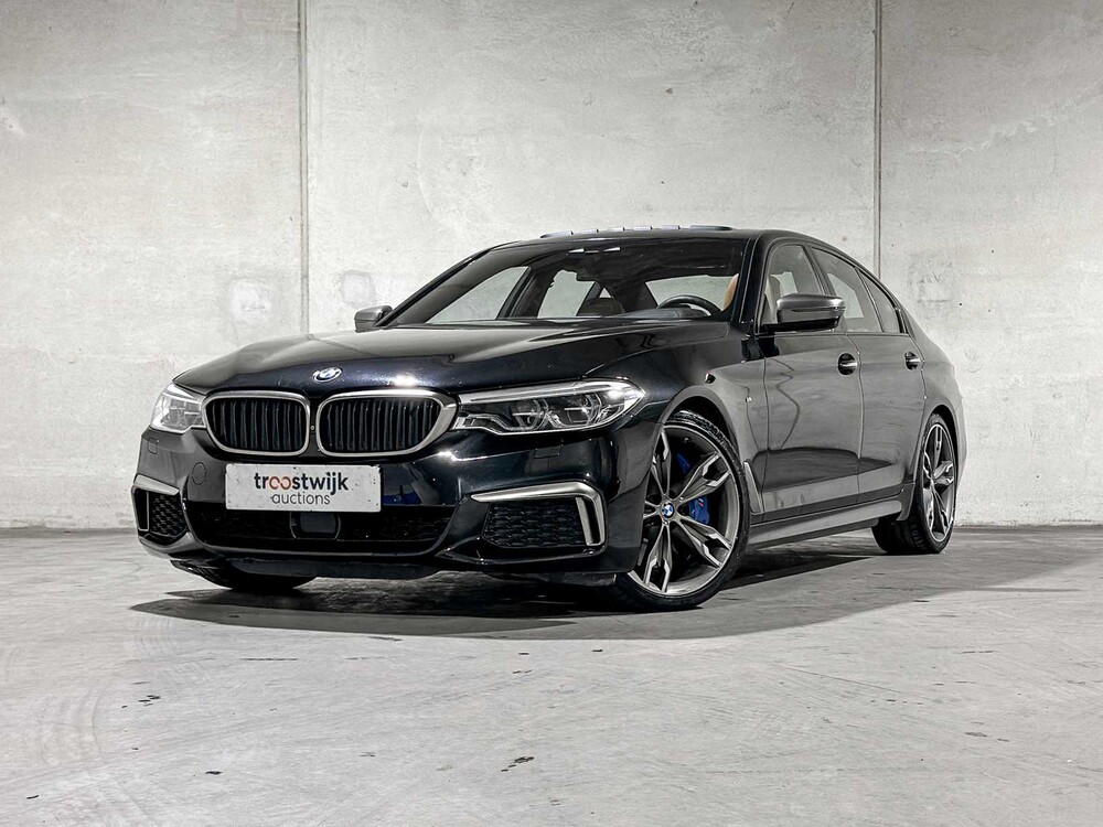 BMW M550i xDrive High Executive G30 462pk 2018 (Origineel-NL), RS-253-R