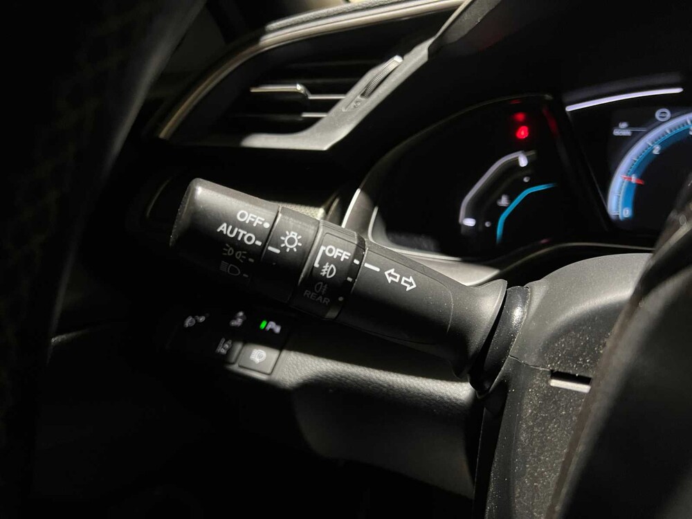 Honda Civic 1.0 i-VTEC Elegance 126hp 2019, G-329-DJ