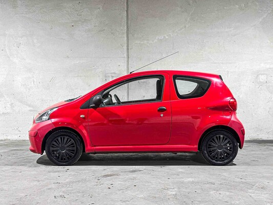 Toyota Aygo 1.0-12V 68hp 2006, 69-SV-DF