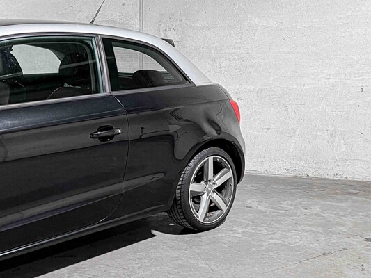 Audi A1 1.4 TFSI 119g. Attraction Pro Line Business 122hp 2010, 25-NRD-8