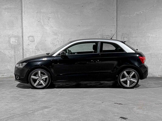 Audi A1 1.4 TFSI 119g. Attraction Pro Line Business 122hp 2010, 25-NRD-8