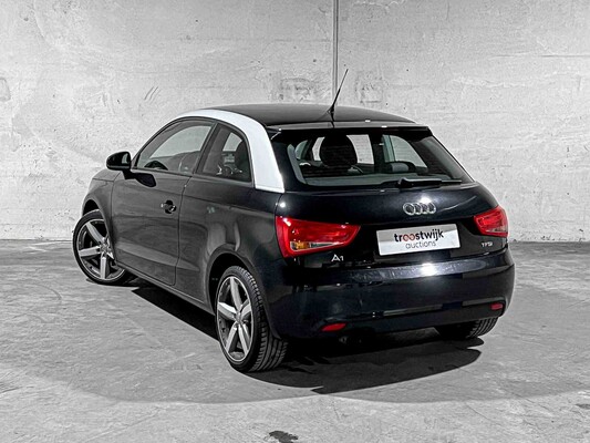 Audi A1 1.4 TFSI 119g. Attraction Pro Line Business 122hp 2010, 25-NRD-8