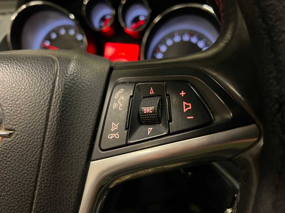 Opel Insignia Sports Tourer 1.4 T EcoFlex Edition 140hp 2012 (Original-NL), 86-XLB-3