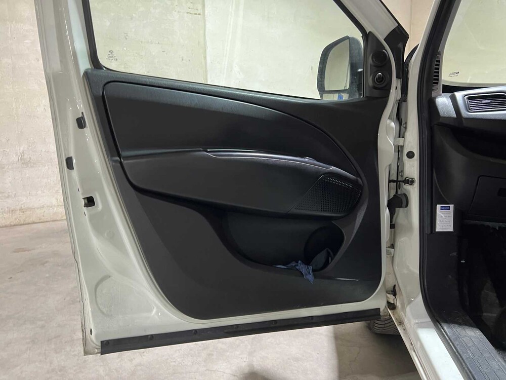 Opel Combo 1.3 CDTi L1H1 Edition 95PS 2017, V-346-HB Nutzfahrzeug