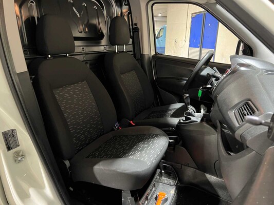 Opel Combo 1.3 CDTi L1H1 Edition 95hp 2017, V-346-HB Commercial Vehicle