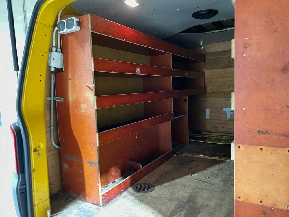 Volkswagen Transporter 2.0 TDI L2H1 4Motion DC Trendline 140PS 2010, 8-VHK-96 Nutzfahrzeug