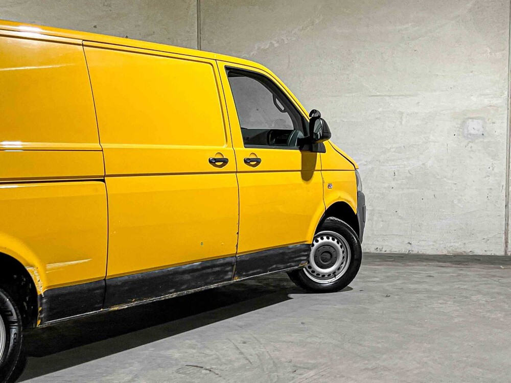 Volkswagen Transporter 2.0 TDI L2H1 4Motion DC Trendline 140PS 2010, 8-VHK-96 Nutzfahrzeug