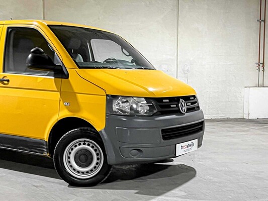 Volkswagen Transporter 2.0 TDI L2H1 4Motion DC Trendline 140hp 2010, 8-VHK-96 Commercial Vehicle