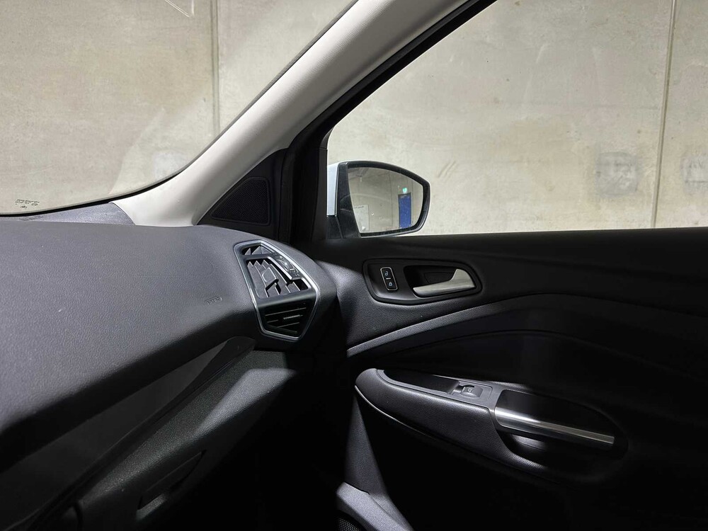 Ford Kuga 2.0 TDCI Titanium Plus 4WD 163pk 2014, N-888-XX