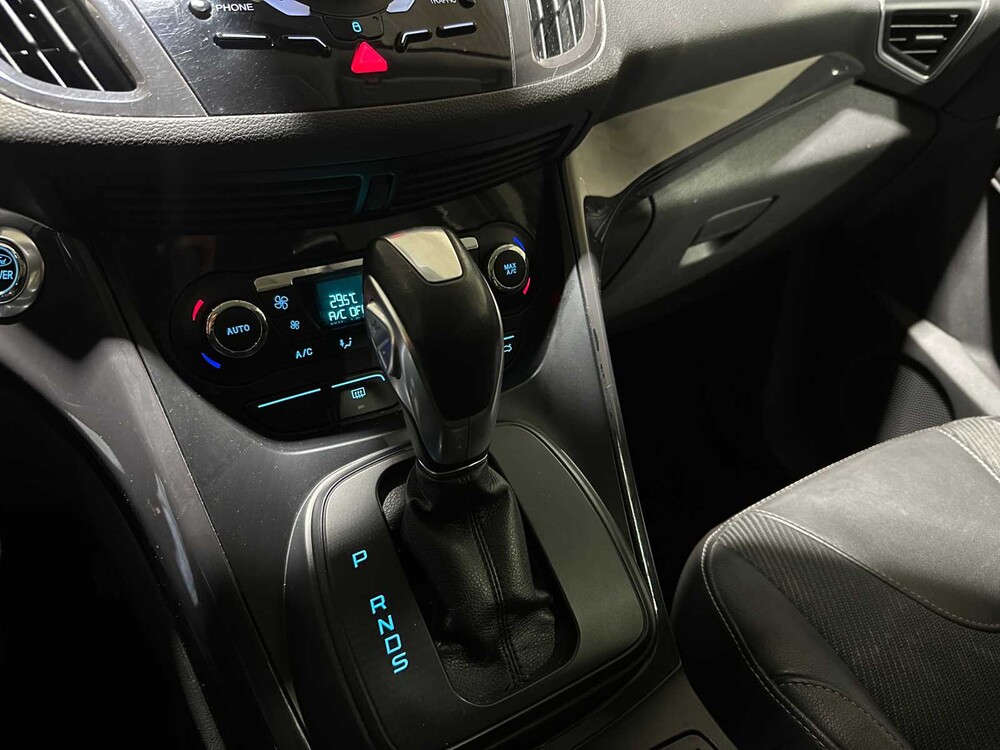 Ford Kuga 2.0 TDCI Titanium Plus 4WD 163pk 2014, N-888-XX