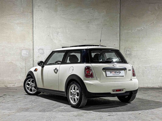 Mini 1.6 One 98hp 2011, S-637-TT