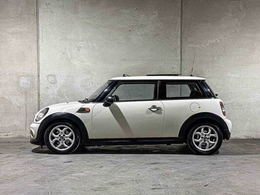 Mini 1.6 One 98hp 2011, S-637-TT