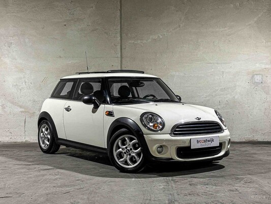 Mini 1.6 One 98hp 2011, S-637-TT