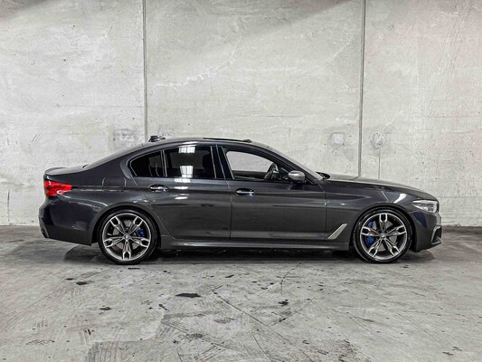 BMW M550i xDrive High Executive M-Sport 462hp 2018 5-Series, N-650-KN