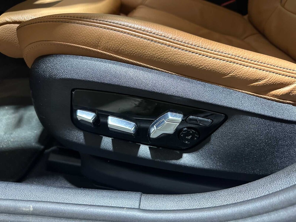 BMW 520i Touring Business Edition Plus 184pk 2022, N-940-VX