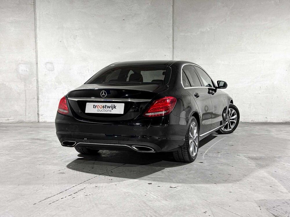 Mercedes-Benz C350e Business Solution 211hp 2018 C-Class, SR-747-S