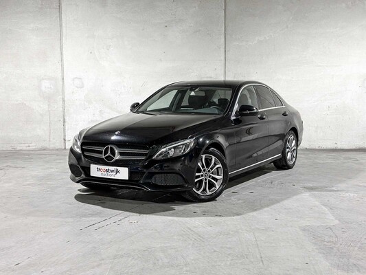 Mercedes-Benz C350e Business Solution 211hp 2018 C-Class, SR-747-S