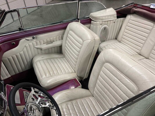 Buick 56C Super Convertible V8 200hp 1947 (CUSTOM) -Buick 350 V8 Engine-, AR-56-79 