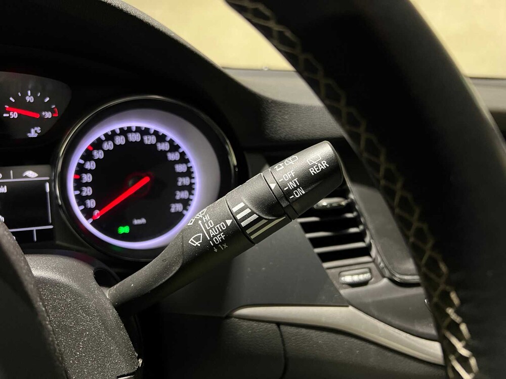 Opel Astra 1.2 Business Edition 131PS 2020, H-747-HS