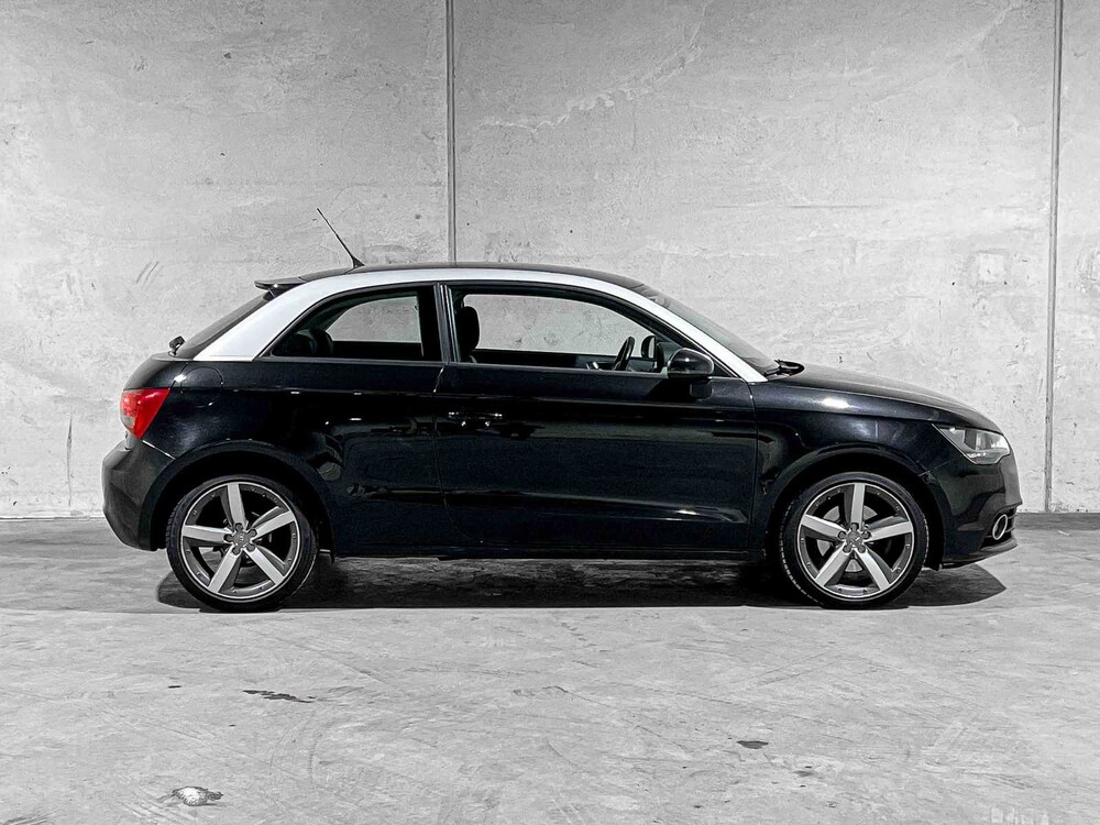 Audi A1 1.4 TFSI 119g. Attraction Pro Line Business 122PS 2010, 25-NRD-8