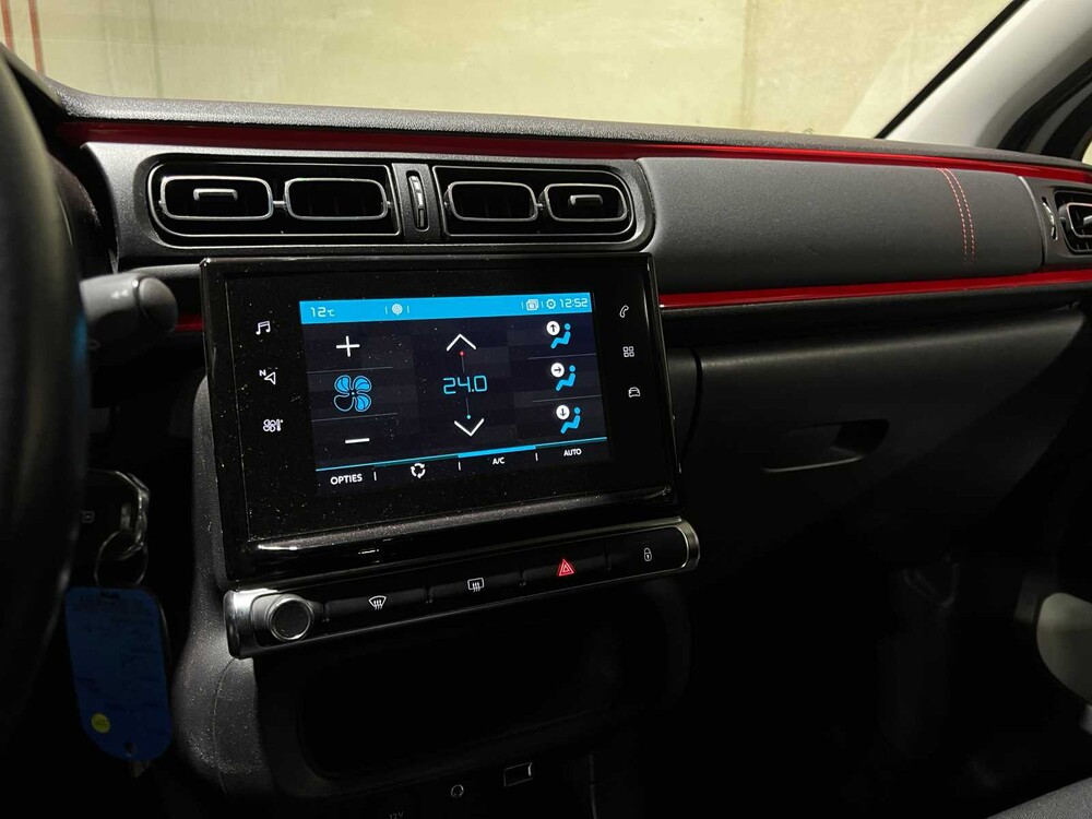 Citroen C3 1.2 PT S&S Shine 110hp 2017, PG-476-R